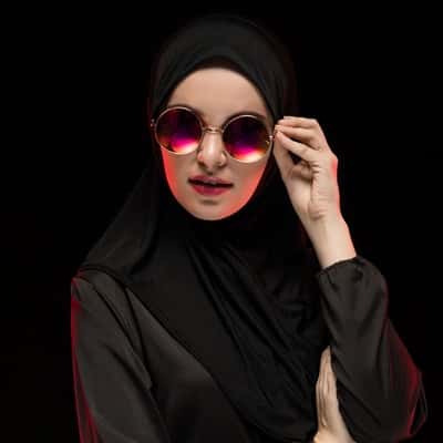 Stylish-Muslim-Girl-Dp-For-Fb-Profile (21)